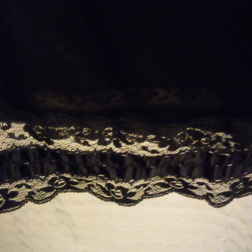 Vintage Mel-Lin Black Half Slip Size 14/16
